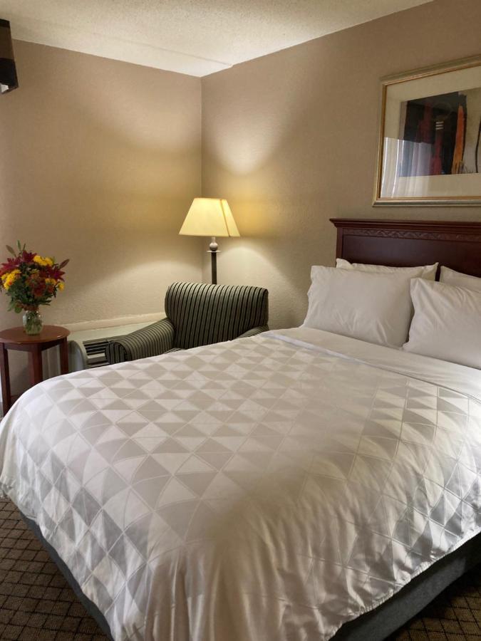 Holiday Inn Cincinnati-Eastgate By Ihg Екстер'єр фото